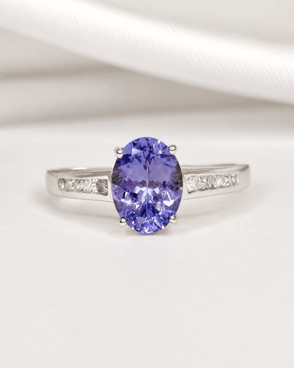 Bague Solitaire Tanzanite 1.80 carat &amp; Diamants 0.29 carat "Polly" - Elliade Paris