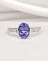Bague Solitaire Tanzanite 1.80 carat & Diamants 0.29 carat "Polly" - Elliade Paris