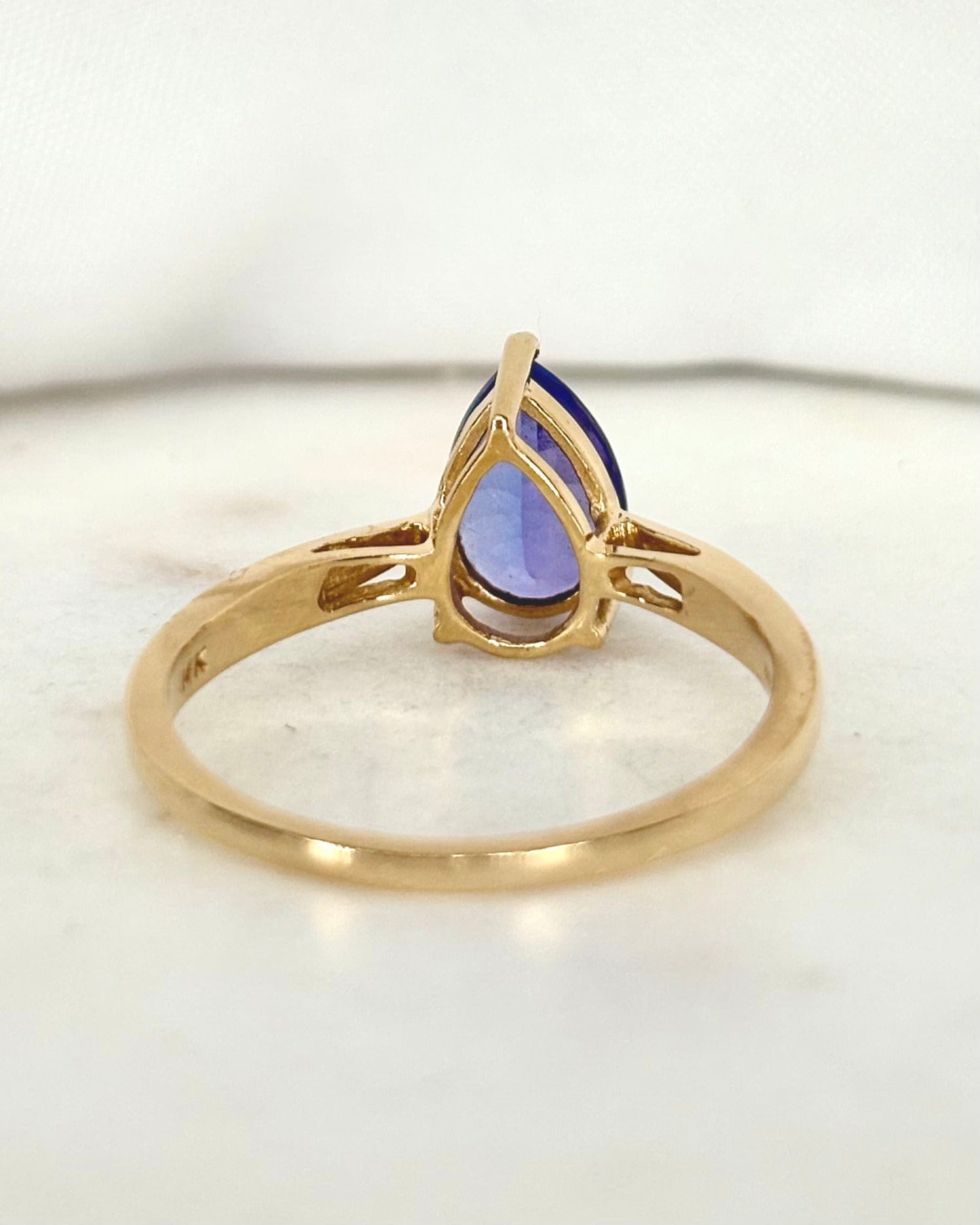 Bague Solitaire Tanzanite Poire 1.32 carat "Roxanne" - Elliade Paris