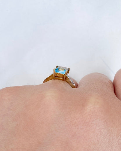 Bague Solitaire Topaze 1.40 carat &amp; Diamants "Asma" - Elliade Paris