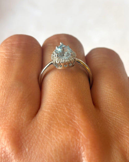 Bague Solitaire Topaze 1.50 carat &amp; Diamants "Romy" - Elliade Paris