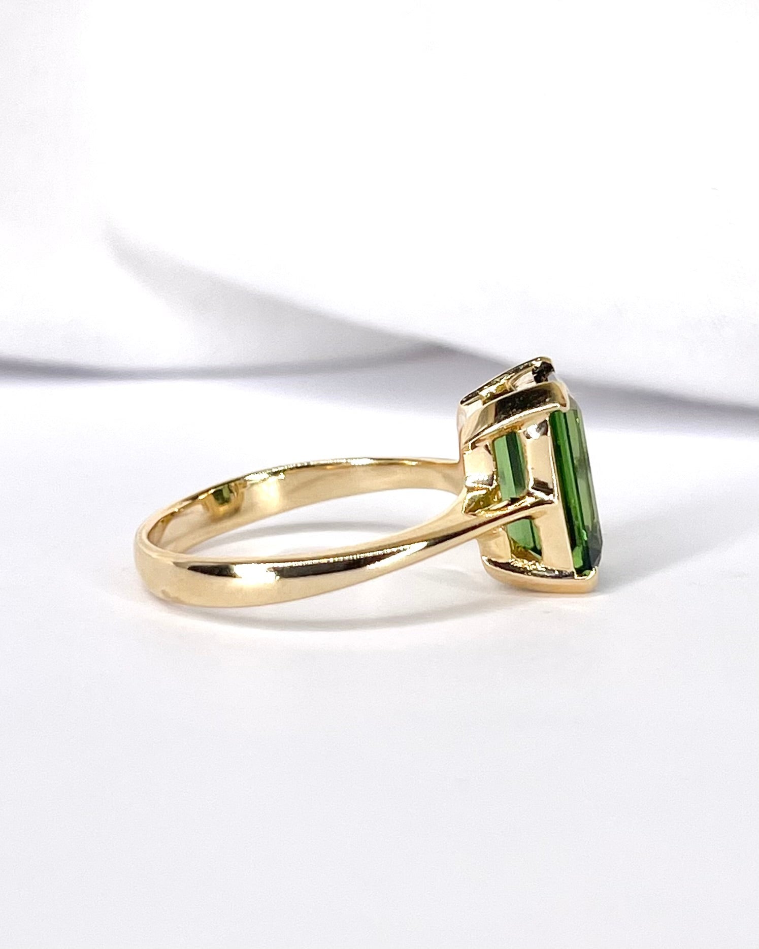 Bague Solitaire Tourmaline 3.10 carats 4.09g "Inès" - Elliade Paris
