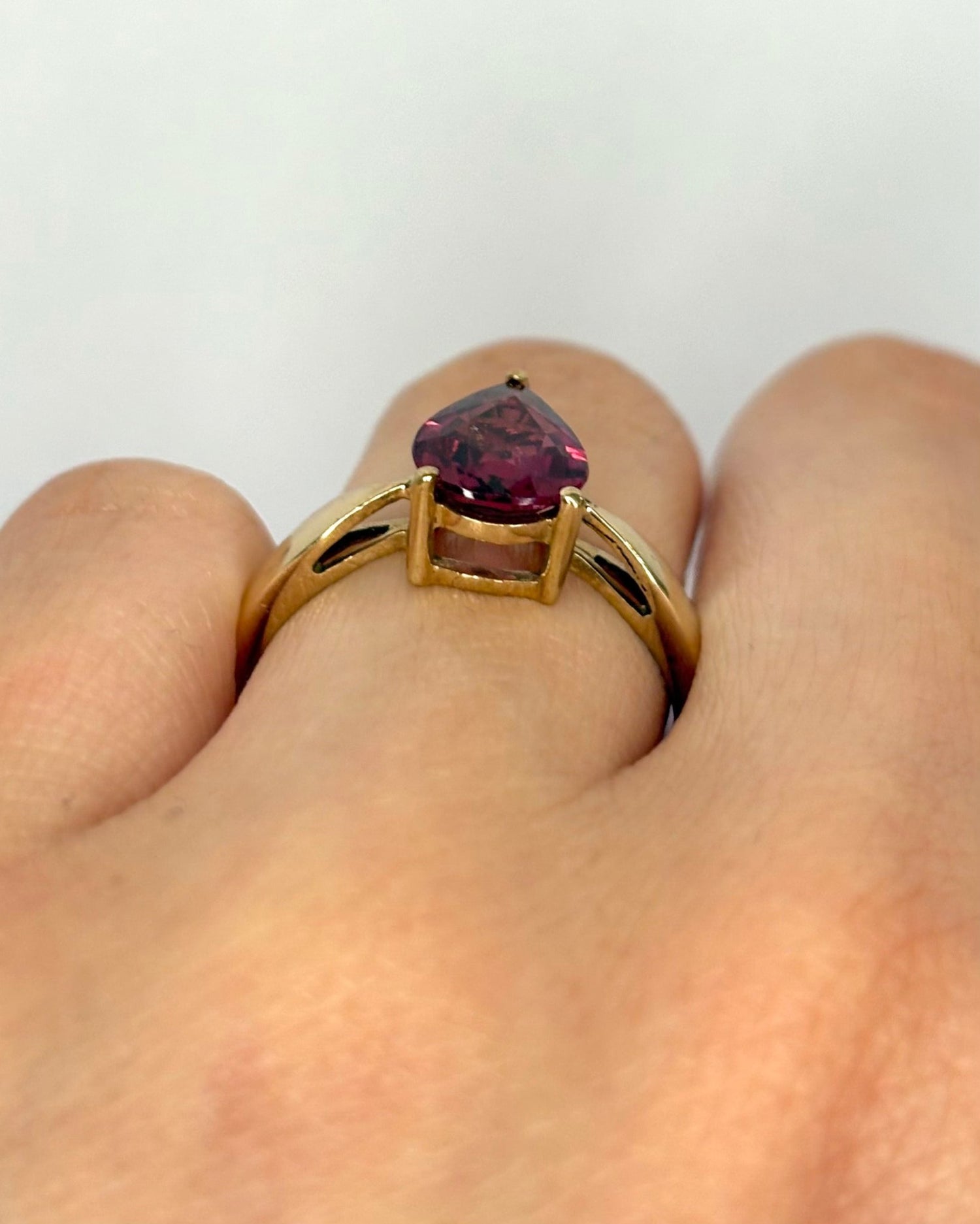 Bague Solitaire Tourmaline Rose 1.25 carat "Aïna" - Elliade Paris