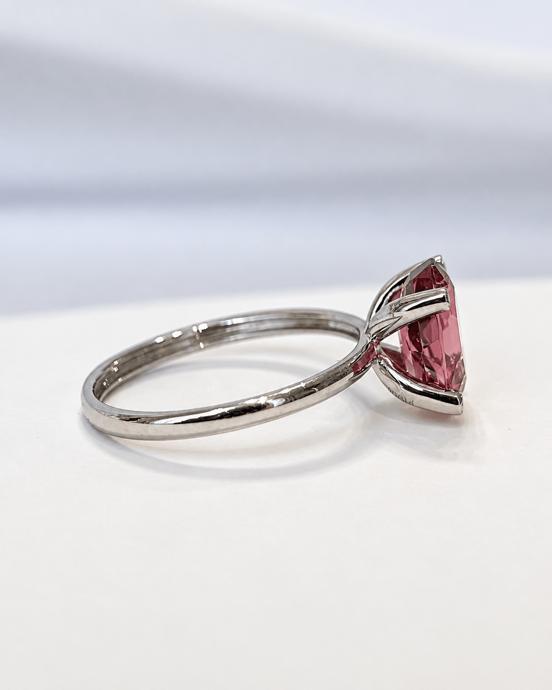 Bague Solitaire Tourmaline Rose 1.90 carat &amp; Diamants "Vicky" - Elliade Paris