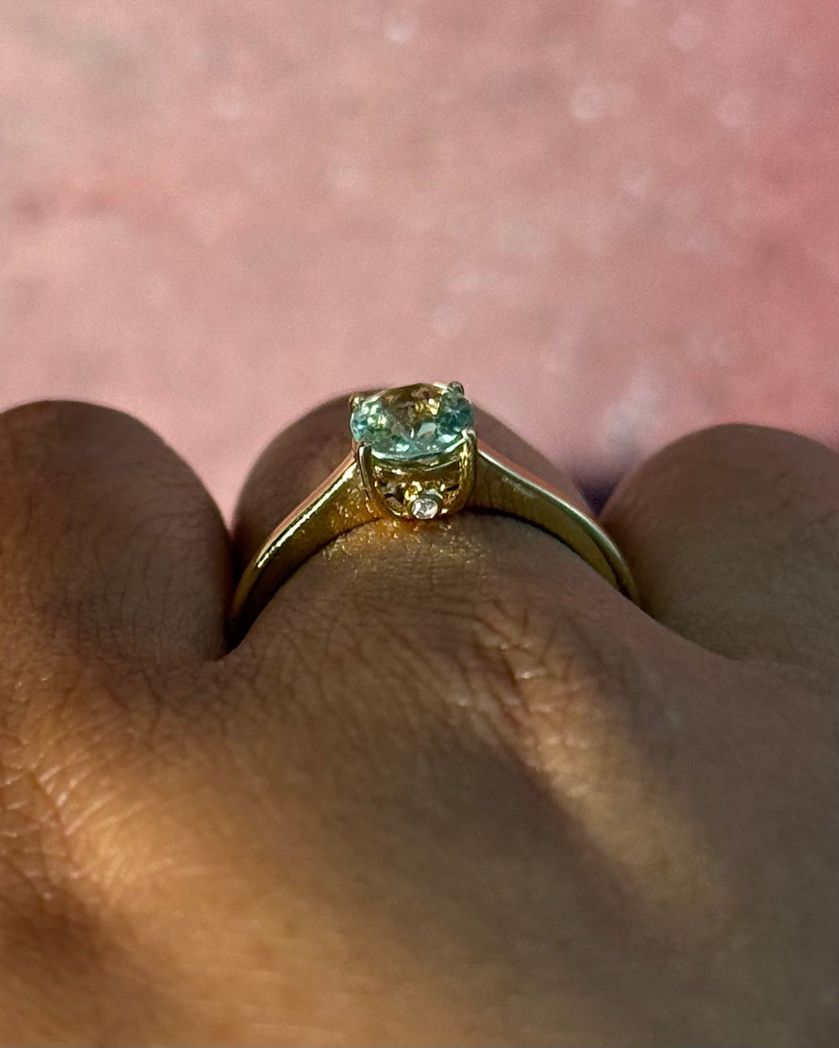 Bague Solitaire Tourmaline Sauge 1.12 carat &amp; Diamants "Vanessa" - Elliade Paris