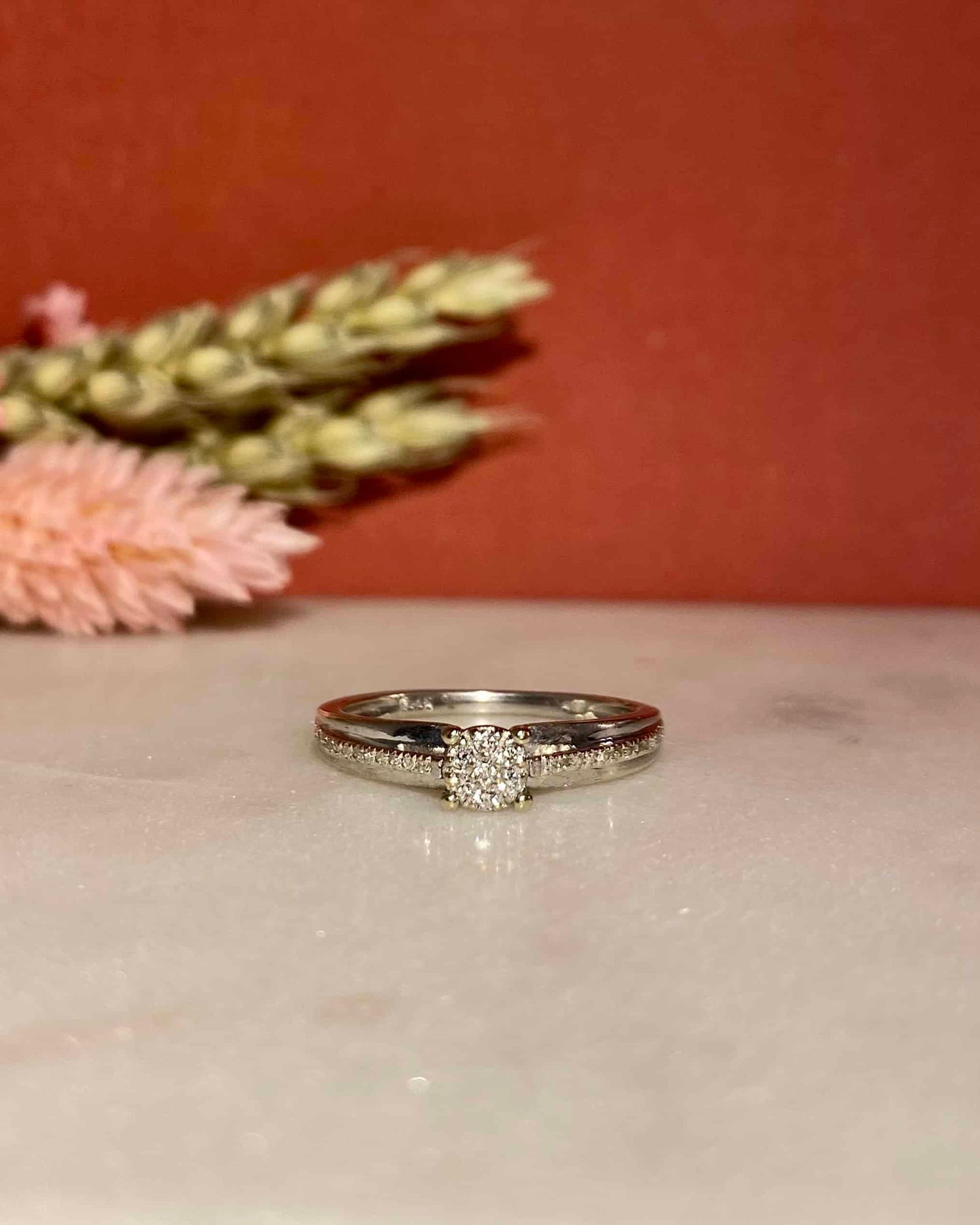 Bague Vintage Solitaire 31 Diamants &quot;Joyce&quot;