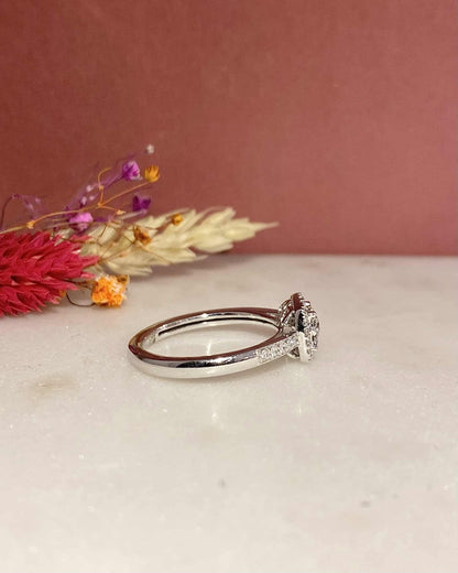 Bague Solitaire Vintage 39 Diamants &quot;Servane&quot; - Elliade Paris
