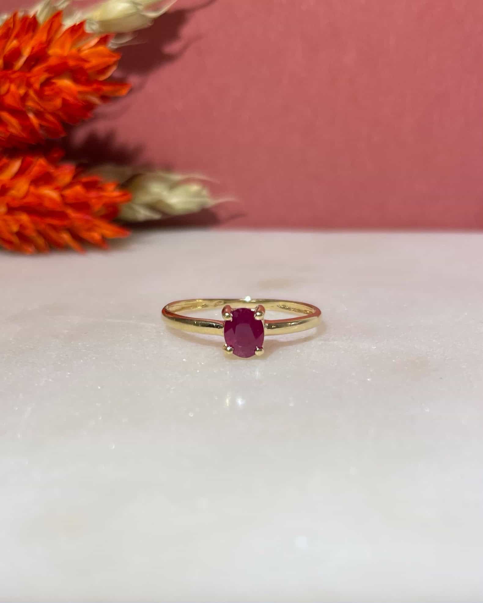 Bague Solitaire Rubis 0.40 carat "Joelia" - Elliade Paris