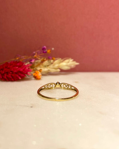 Bague Solitaire Vintage Saphir "Orphelia" - Elliade Paris