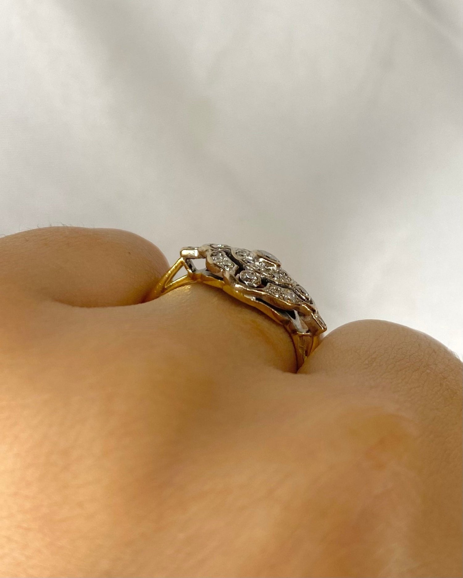 Bague Style Art Déco 25 Diamants &quot;Véronica&quot; - Elliade Paris