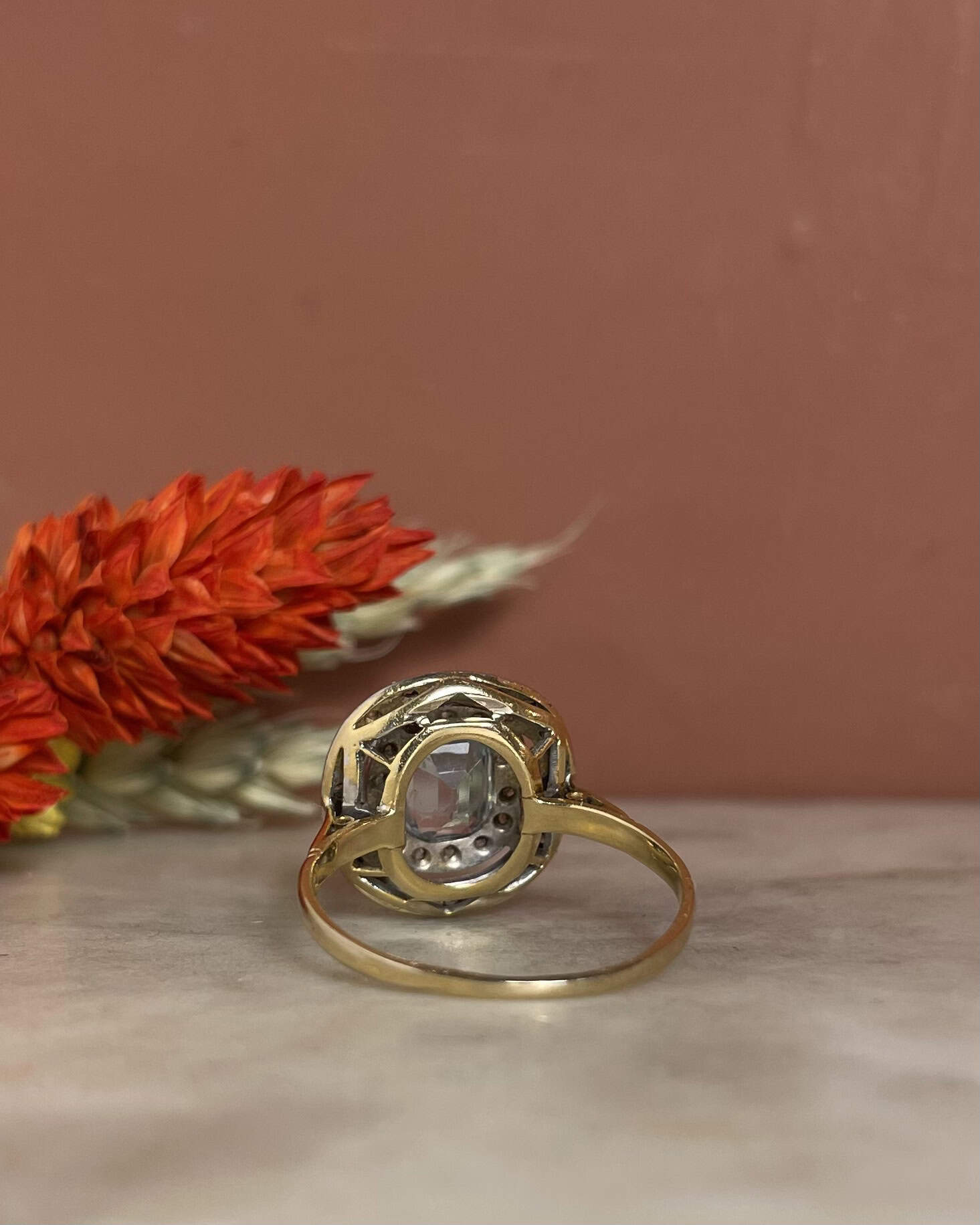 Bague style Art - Déco Aigue - Marine 0.80 carat &amp; Diamants &quot;Milaya&quot; - Elliade Paris