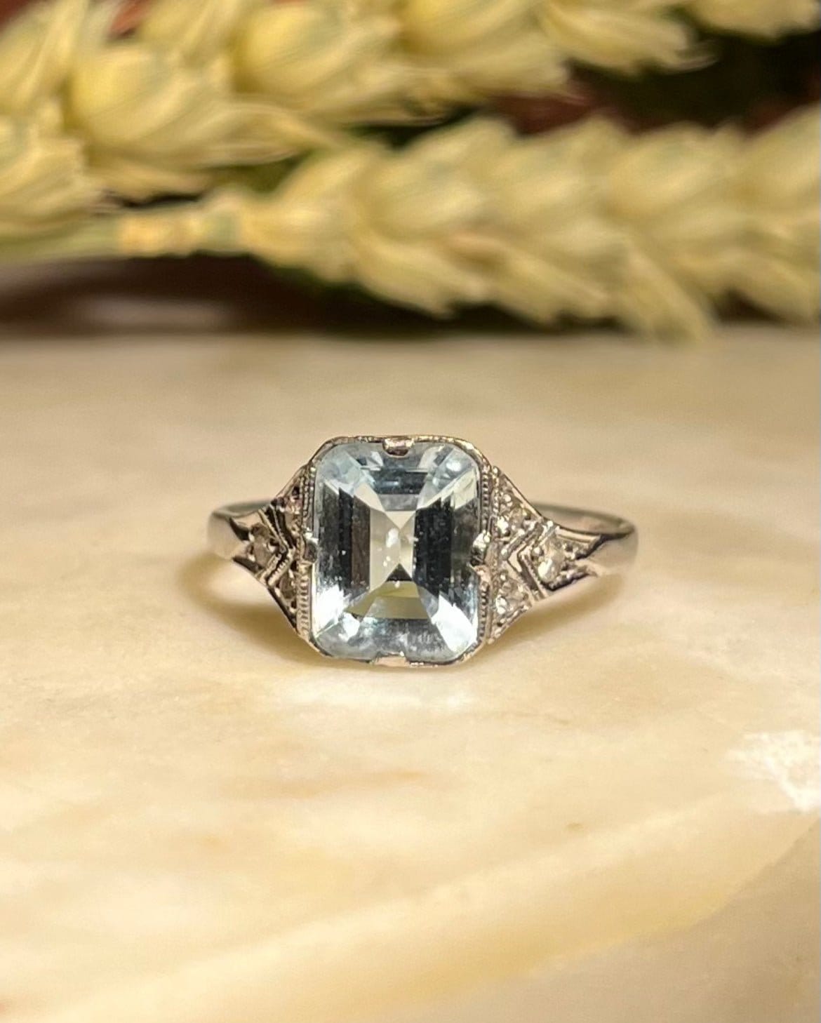 Bague Style Art - déco Aigue - marine &amp; Diamants "Nova" - Elliade Paris