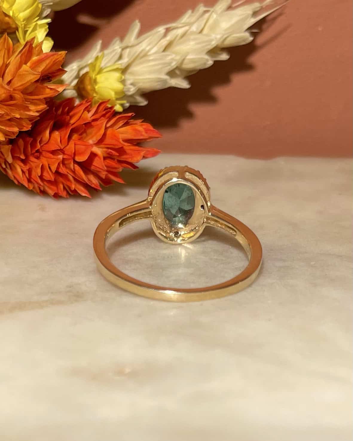 Bague Style Art-Déco Émeraude 1.40 carat &amp; Diamants "Veronica"