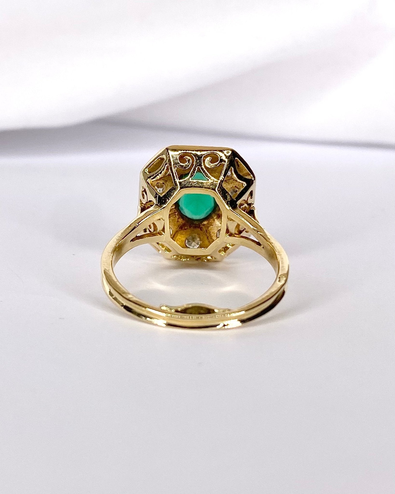 Bague Style Art Déco Calcédoine 0.55 carat &amp; Diamants 0.50 carat "Blandine" - Elliade Paris