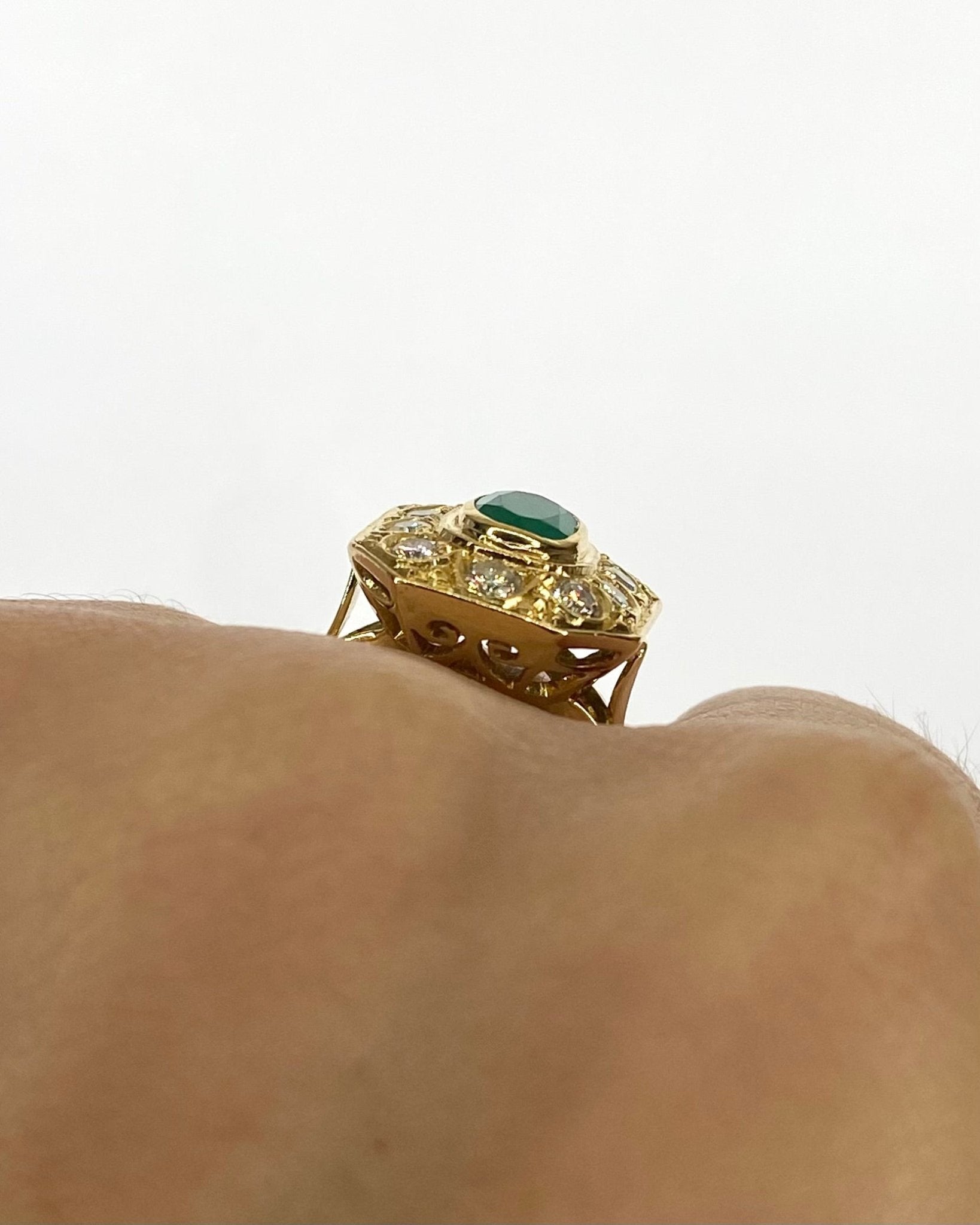 Bague Style Art Déco Calcédoine 0.55 carat &amp; Diamants 0.50 carat "Blandine" - Elliade Paris
