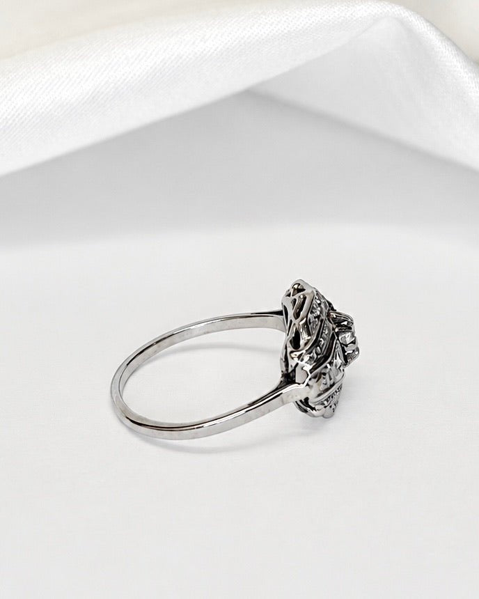 Bague Style Art-Déco Diamants 0.20 carat "Michaela" - Elliade Paris
