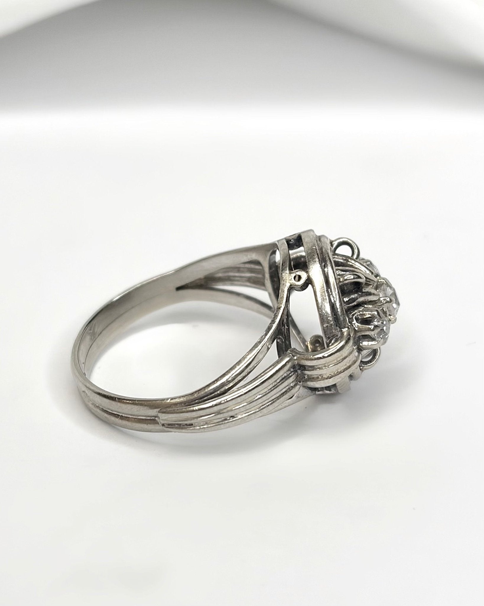 Bague Style Art-Déco Diamants 0.25 carat &amp; Or 18 carats 5,85g "Romy" - Elliade Paris