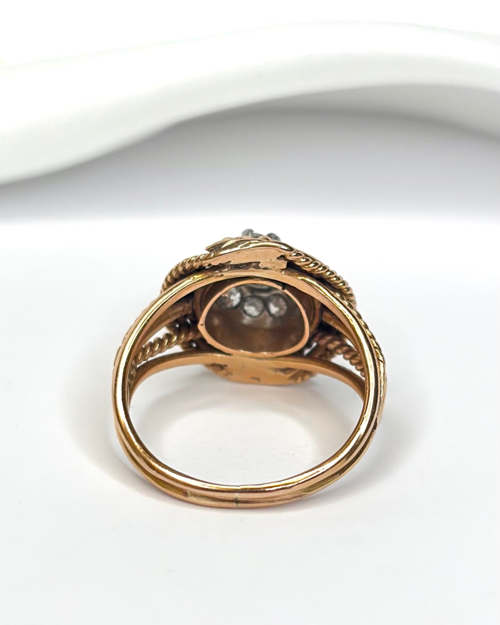 Bague Style Art-Déco Diamants 0.45 carat, Or &amp; Platine 6.75g "Océanie" - Elliade Paris