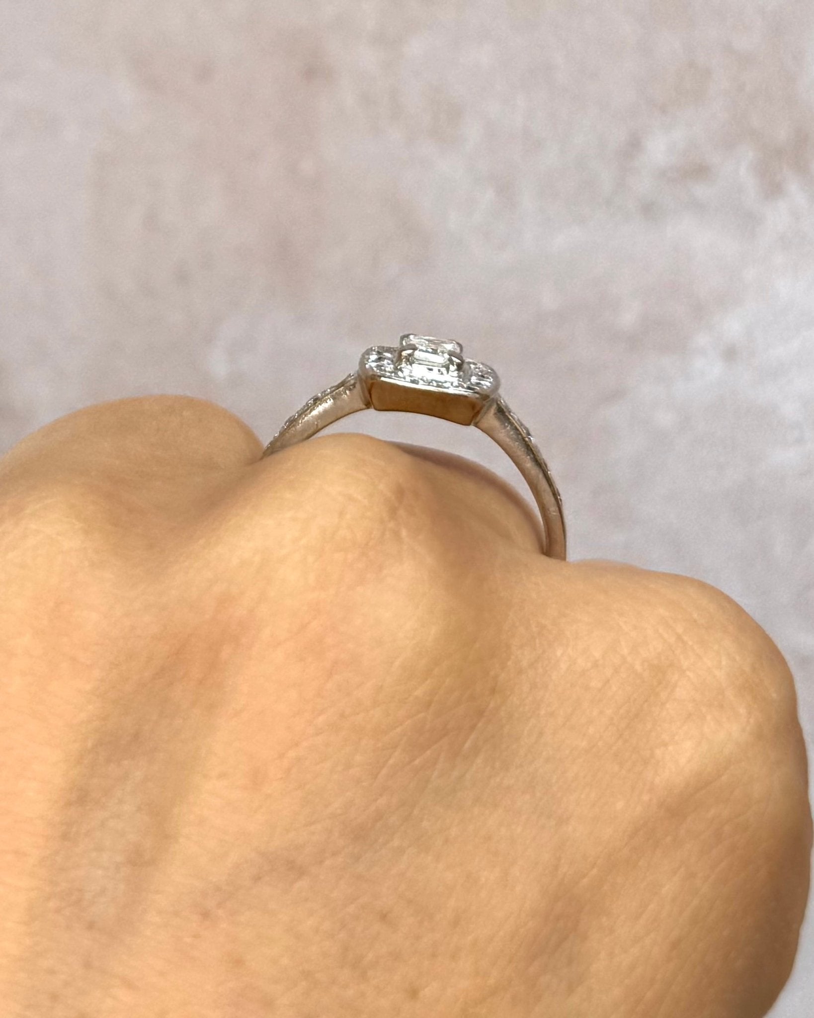 Bague Style Art-Déco Diamants 0.77 carat 4,32g "Laurice" - Elliade Paris