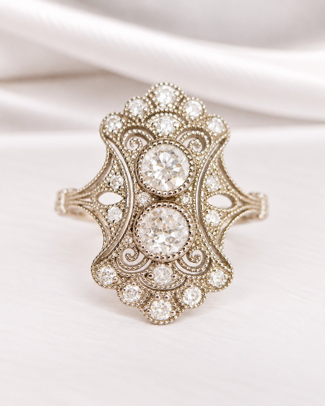 Bague Style Art-Déco Diamants 0.84 carat "Paola" - Elliade Paris
