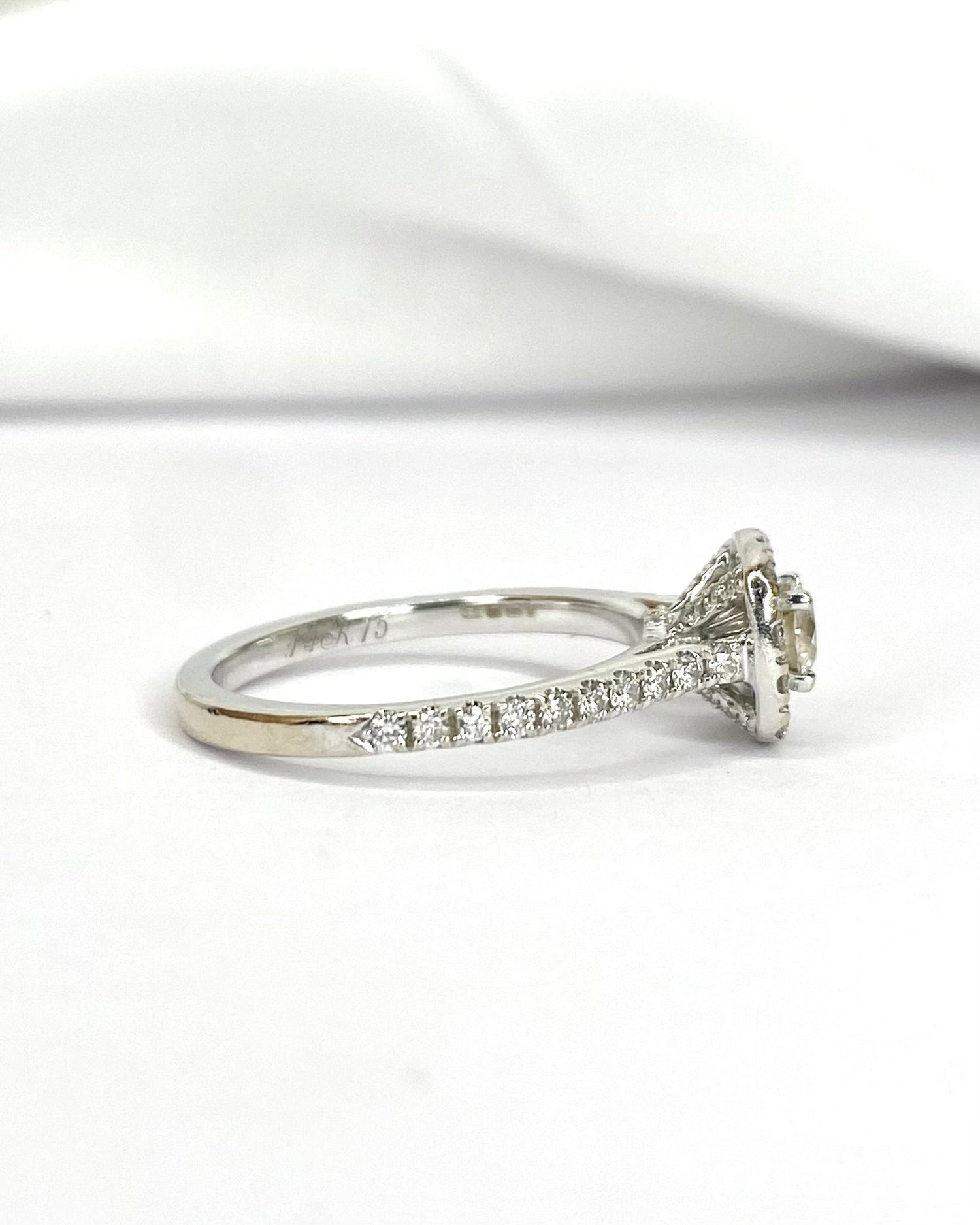 Bague Style Art - déco Diamants 0.89 carat "Callista" - Elliade Paris