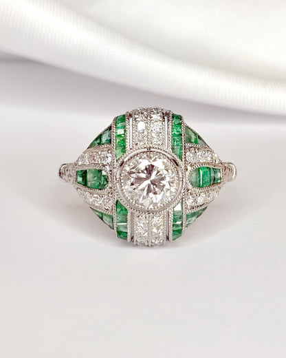 Bague Style Art - Déco Diamants 1.18 carat &amp; Émeraudes 0.29 carat "Maeva" - Elliade Paris