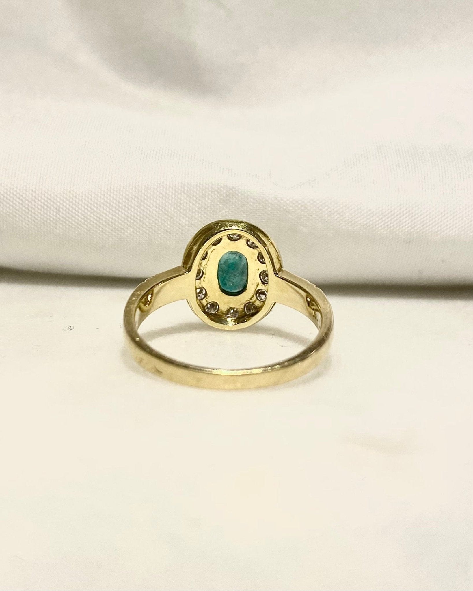 Bague Style Art - Déco Emeraude 0.33 carat &amp; Diamants "Floréna" - Elliade Paris