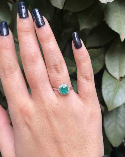 Bague Style Art - Déco Émeraude 0.80 carat &amp; Diamants &quot;Évélia&quot; - Elliade Paris