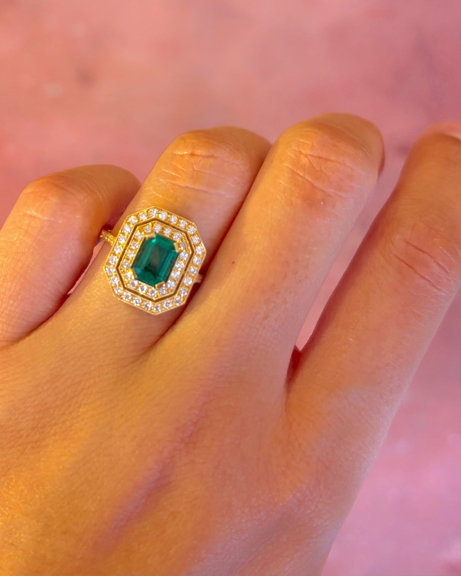 Bague Style Art-Déco Émeraude 1 carat &amp; Diamants 0.76 carat 4,45g "Anais" - Elliade Paris