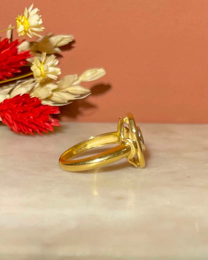 Bague style Art - Déco Emeraude &amp; 14 Diamants &quot;Orrine&quot; - Elliade Paris