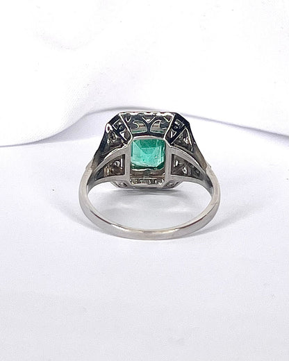 Bague Style Art-Déco Émeraude 1.40 carat &amp; Diamants 0.56 carat "Chloé" - Elliade Paris