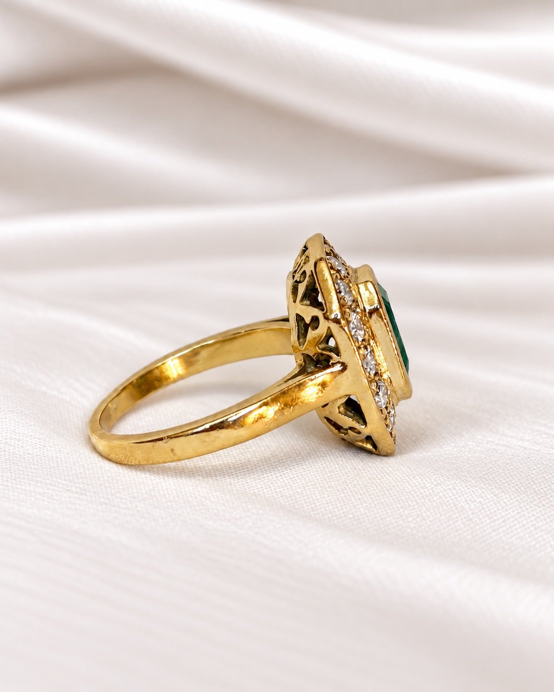 Bague Style Art-Déco Émeraude 1.90 carat &amp; Diamants 1 carat 7,50g "Sandy" - Elliade Paris