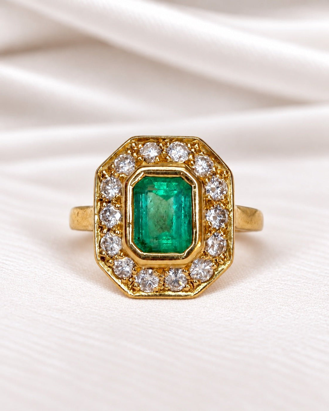 Bague Style Art-Déco Émeraude 1.90 carat &amp; Diamants 1 carat 7,50g "Sandy" - Elliade Paris