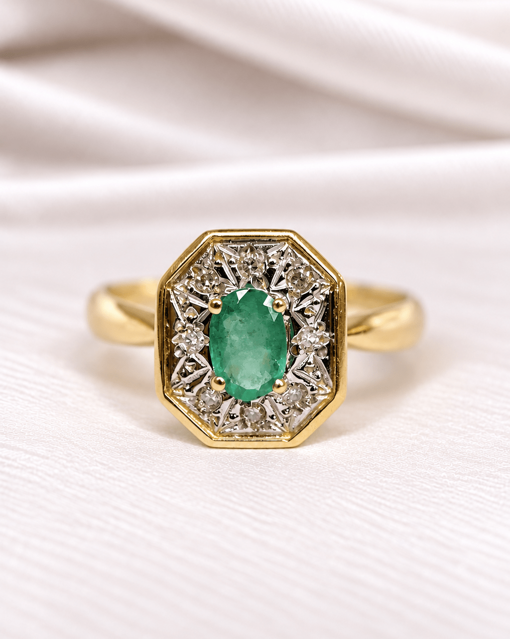 Bague Style Art-Déco Émeraude &amp; Diamants "Elora" - Elliade Paris