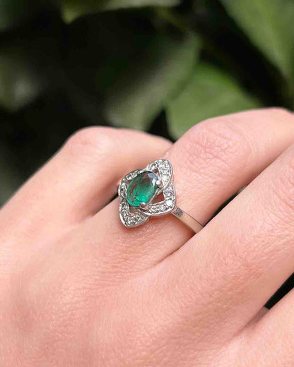 Bague Style Art - Déco Émeraude &amp; Diamants &quot;Fanny&quot; - Elliade Paris