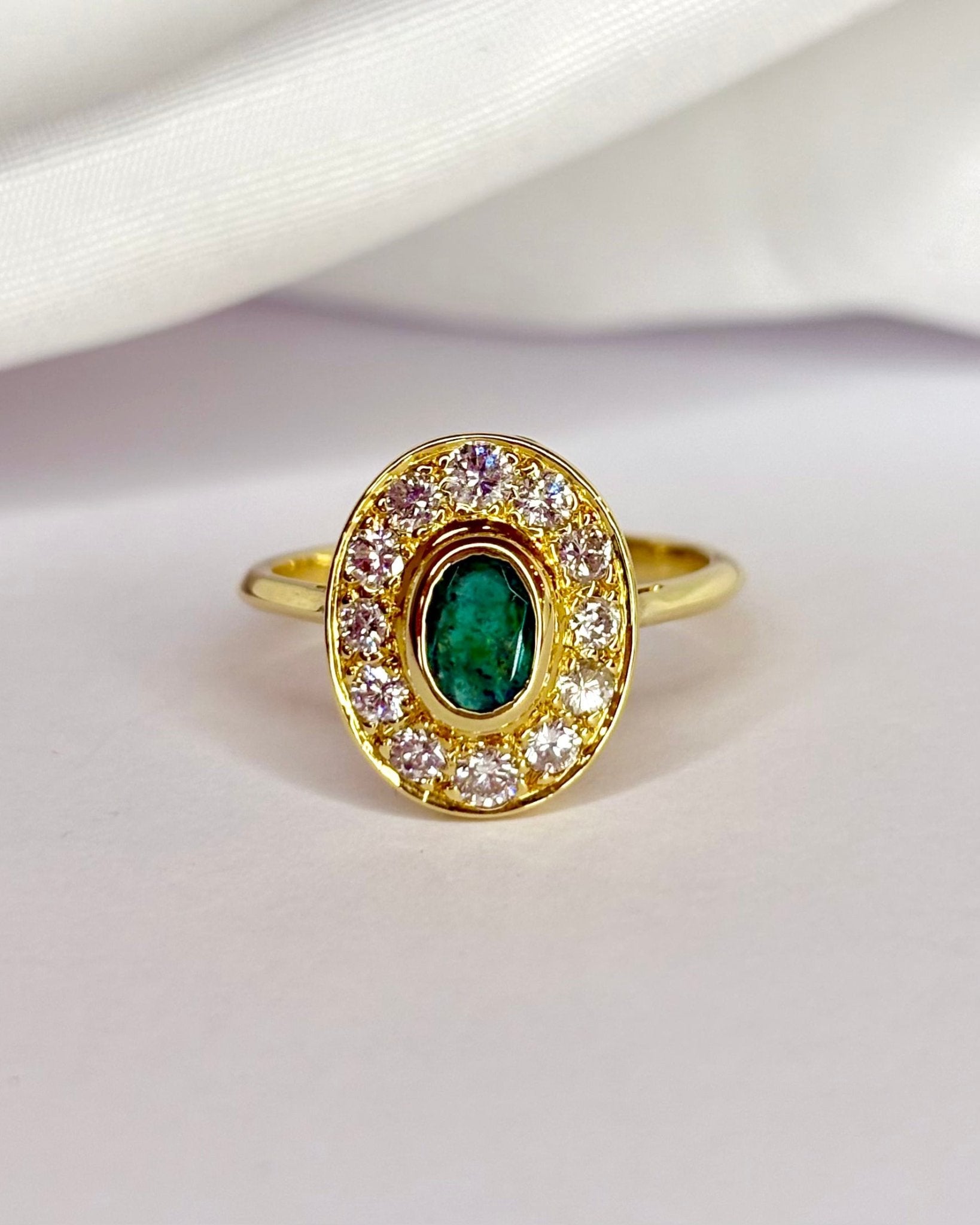 Bague Style Art Déco Émeraude &amp; Diamants "Federica" - Elliade Paris