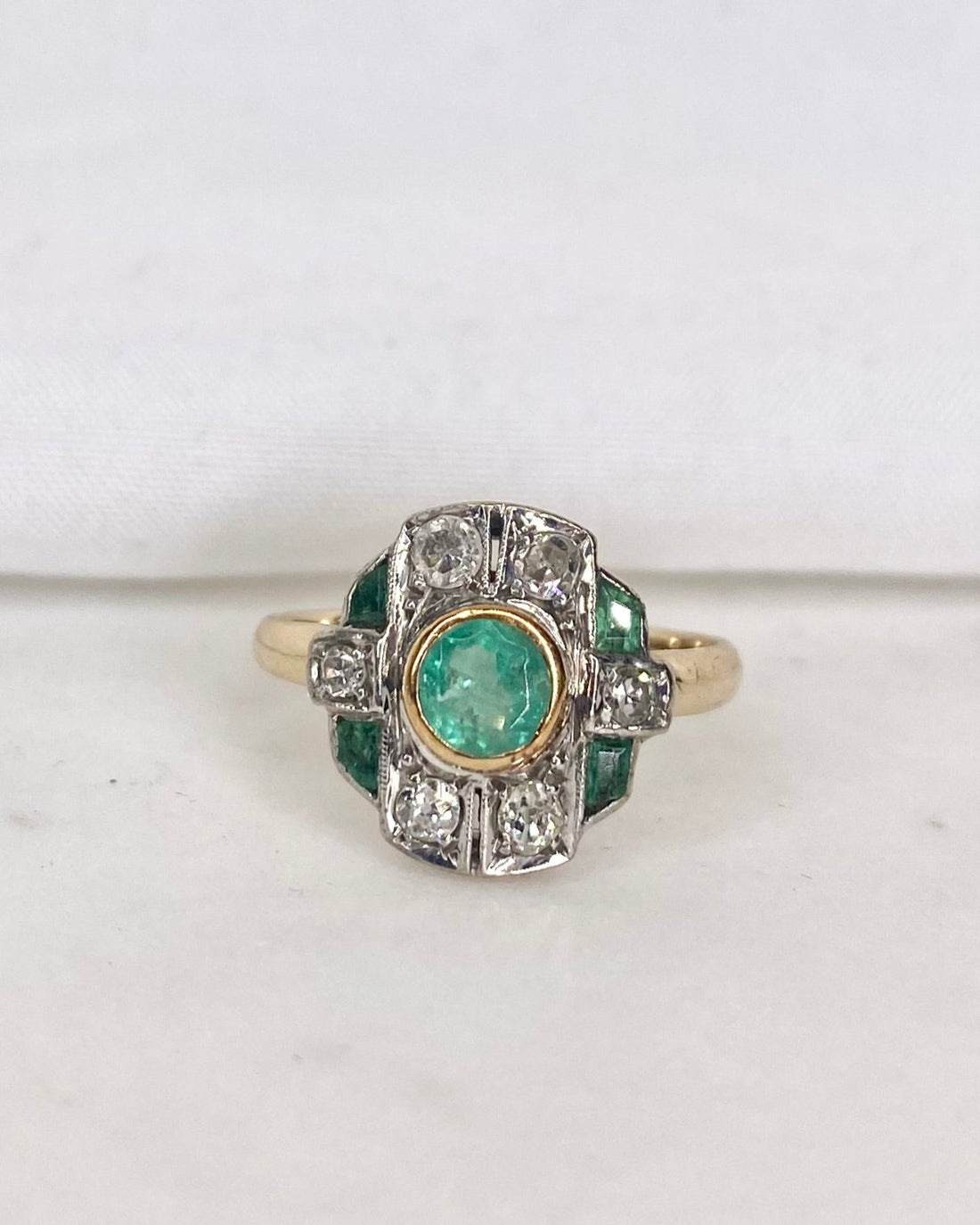 Bague Style Art Deco Émeraude &amp; Diamants &quot;Jane&quot; - Elliade Paris
