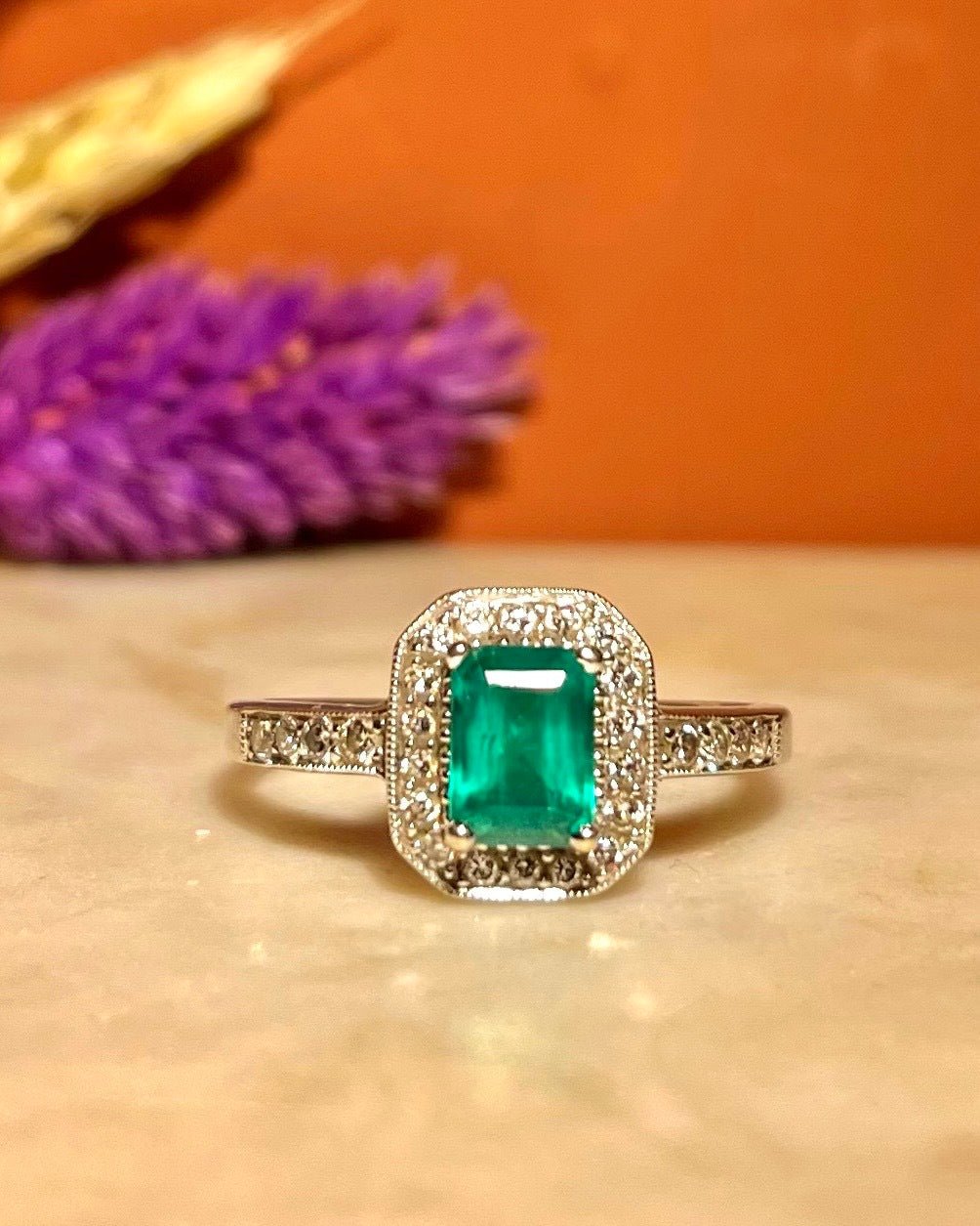 Bague Style Art - Déco Emeraude &amp; Diamants "Kelly" - Elliade Paris
