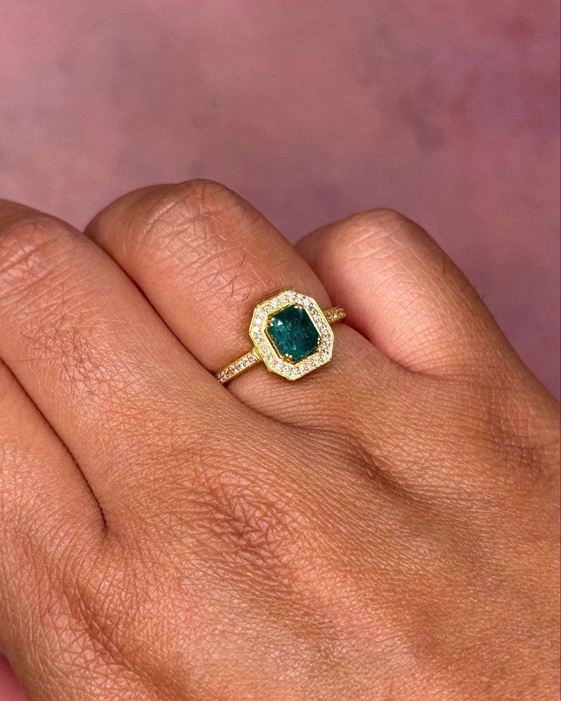Bague Style Art-Déco Émeraude &amp; Diamants "Rémi" - Elliade Paris