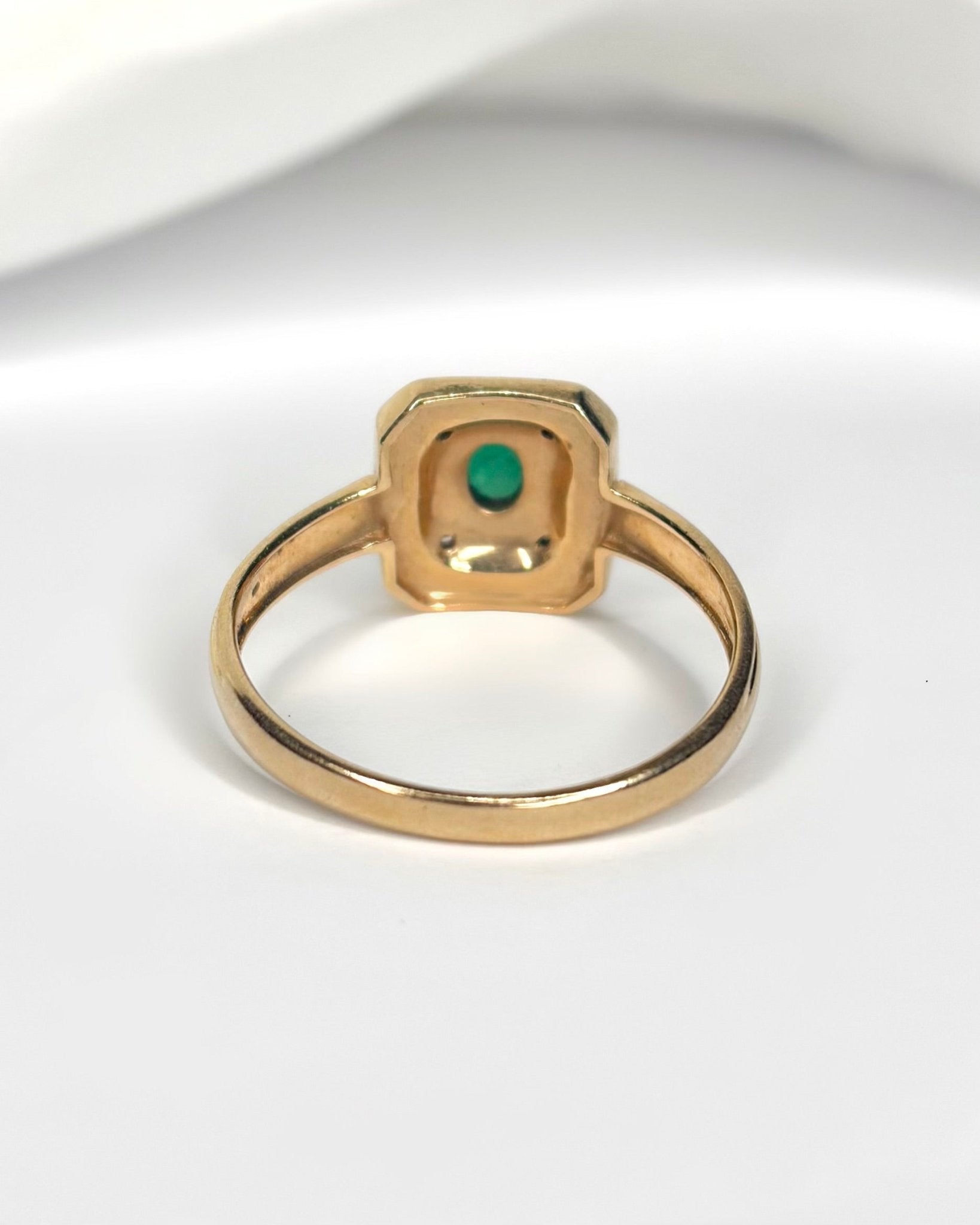 Bague Style Art - Déco Émeraude &amp; Diamants "Roberta" - Elliade Paris