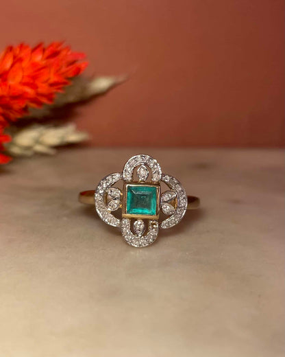 Bague Style Art - Déco Emeraude &amp; Diamants &quot;Soline&quot; - Elliade Paris