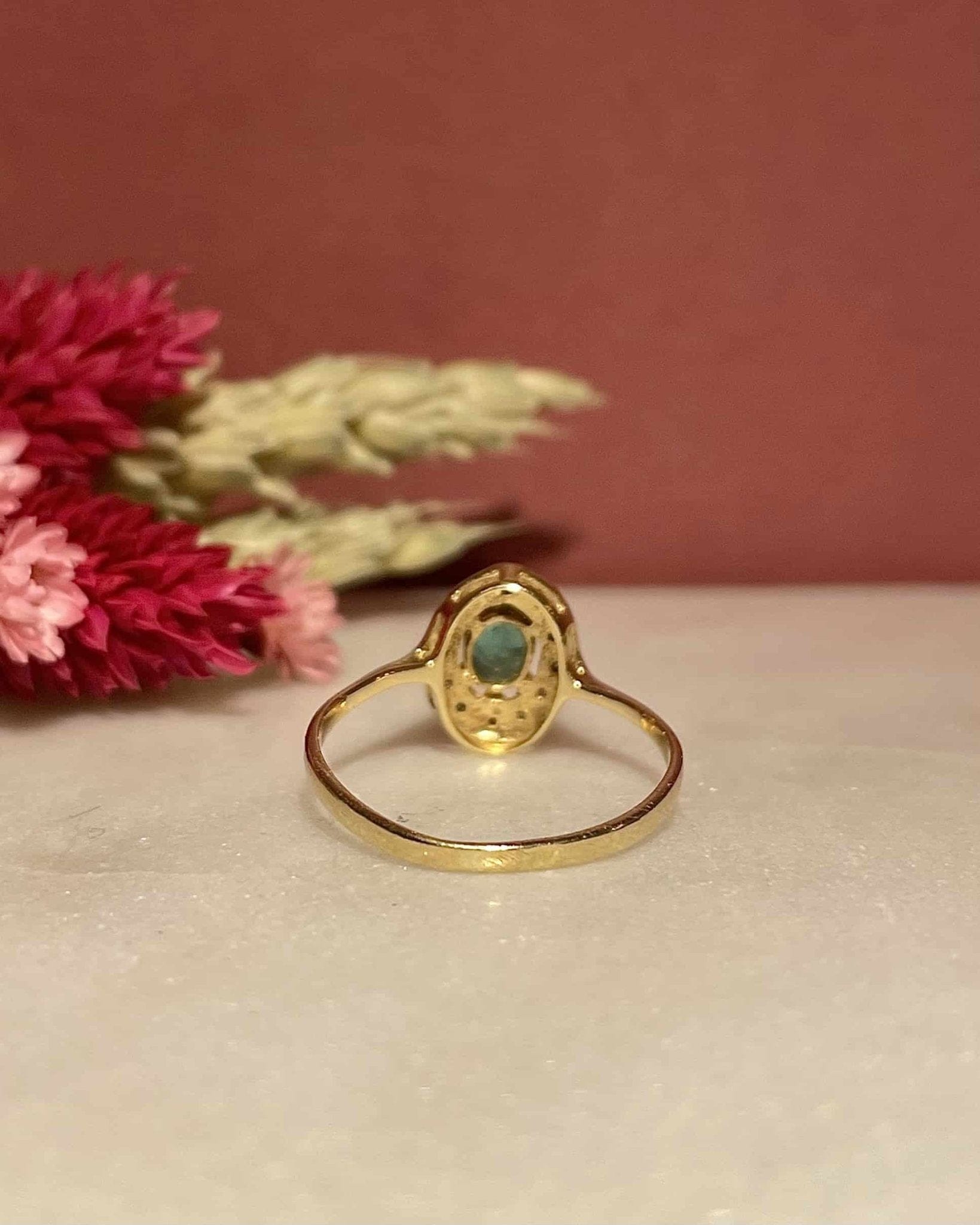 Bague Style Art - Déco Émeraude &amp; Diamants "Victorya" - Elliade Paris