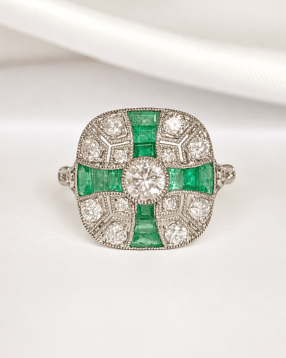 Bague Style Art-Déco Émeraudes 0.45 carat &amp; Diamants 0.82 carat "Aliénor" - Elliade Paris