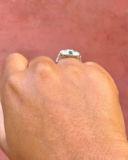 Bague Style Art-Déco Émeraudes 0.45 carat &amp; Diamants 0.82 carat "Aliénor" - Elliade Paris