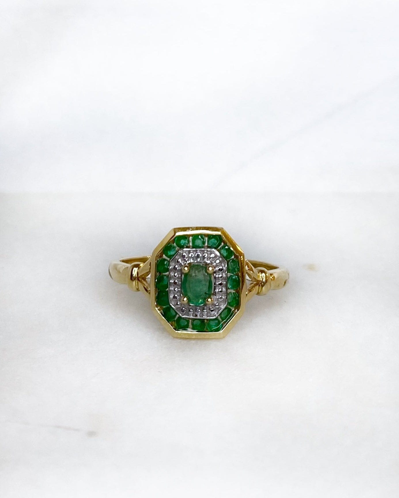 Bague Style Art - Déco Emeraudes 0.47 carats &amp; Diamants "Azilis" - Elliade Paris