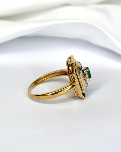 Bague Style Art - Déco Émeraudes 0.87 carat &amp; Diamants "Edith" - Elliade Paris