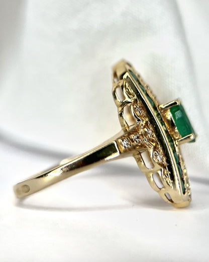 Bague Style Art-Déco Émeraudes 1.09 carat &amp; Diamants "Johanna" - Elliade Paris