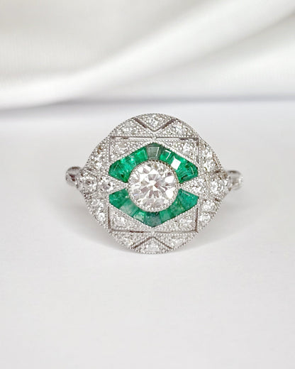 Bague Style Art - Déco Émeraudes &amp; Diamants 0.63 carat "Cécilia" - Elliade Paris