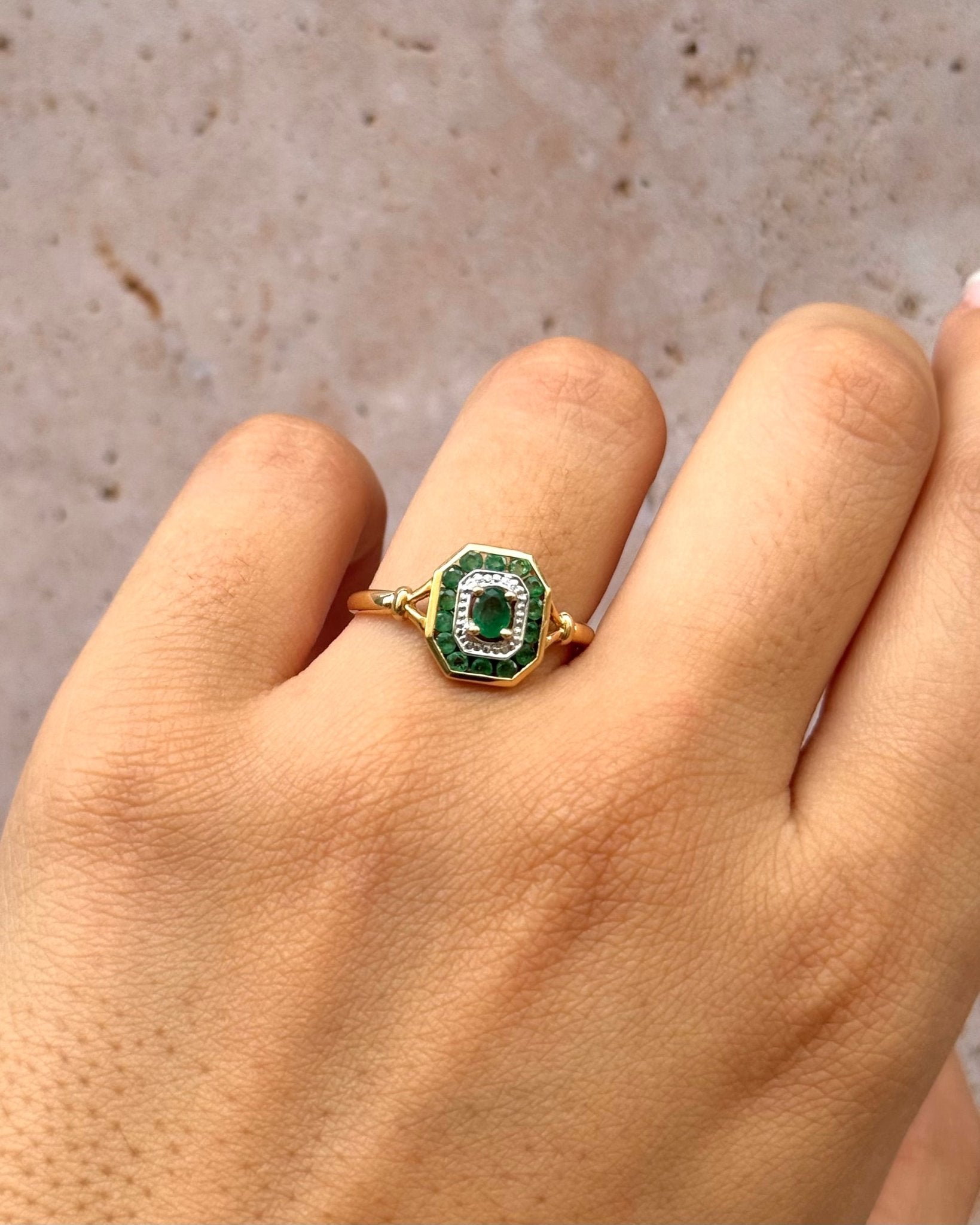 Bague Style Art-Déco Émeraudes "Tiphaine" - Elliade Paris