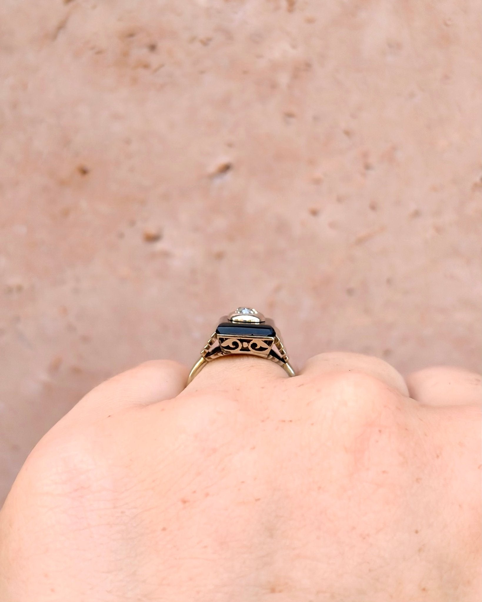 Bague Style Art - Déco Onyx &amp; Diamant "Elisa" - Elliade Paris